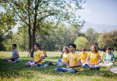 Lợi &iacute;ch của thiền định qua lăng k&iacute;nh c&aacute;c nghi&ecirc;n cứu khoa học